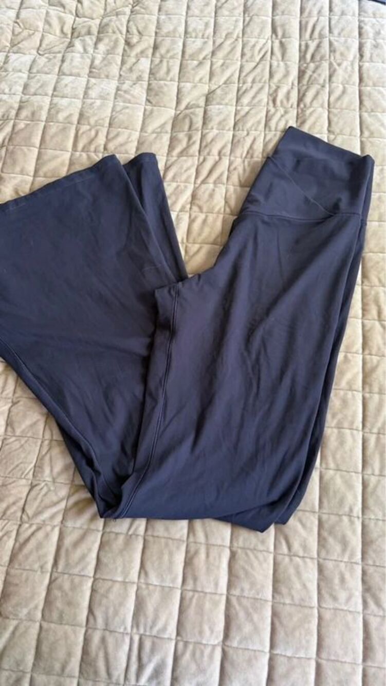 Sunzel Large Navy Blue Flare Leggings High Waist V Cross Yoga Pants